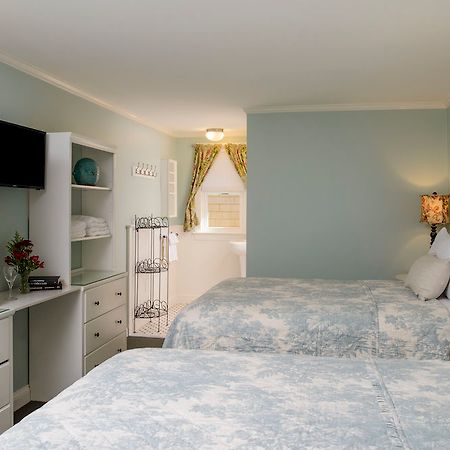 אוק בלאפס Madison Inn מראה חיצוני תמונה